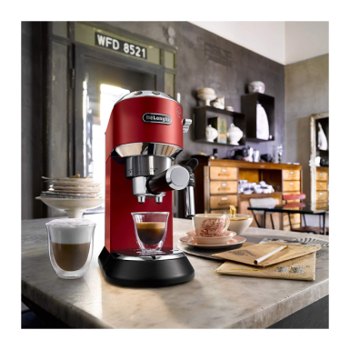 DeLonghi aparat za kafu EC685.R DeLonghi aparat za kafu EC685.R